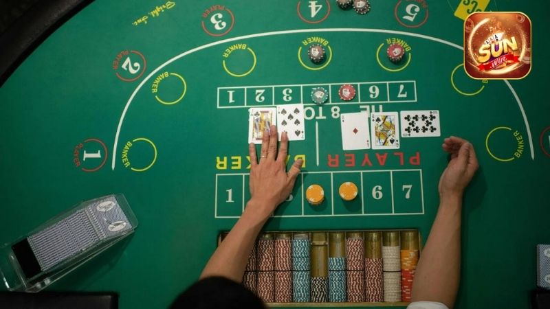 Hướng dẫn chi tiết cách chơi Baccarat cực dễ cho newbie